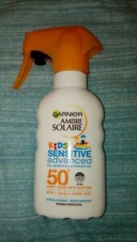 Ambre Solaire Resisto Swim 2Hr Spray Spf 50 200Ml